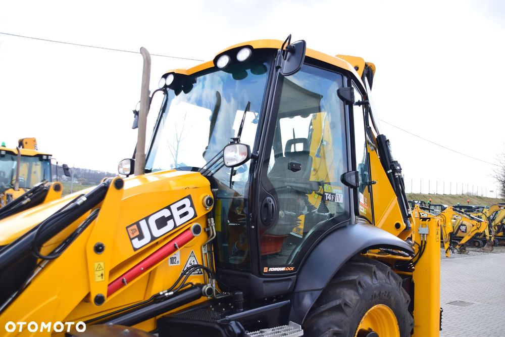 JCB 3CX Sitemaster TURBO 4x4 Torquelock - 6