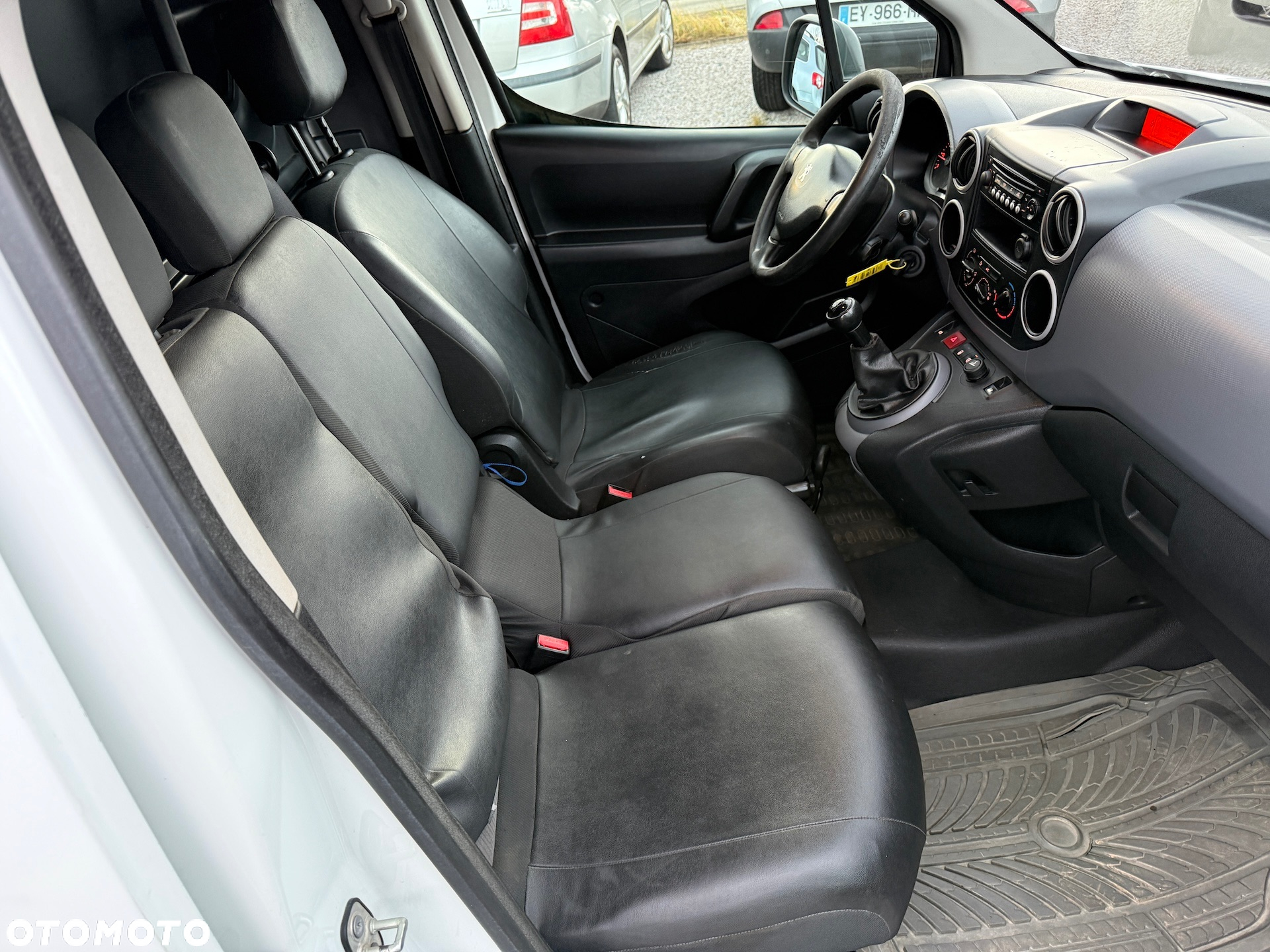 Peugeot Partner - 14