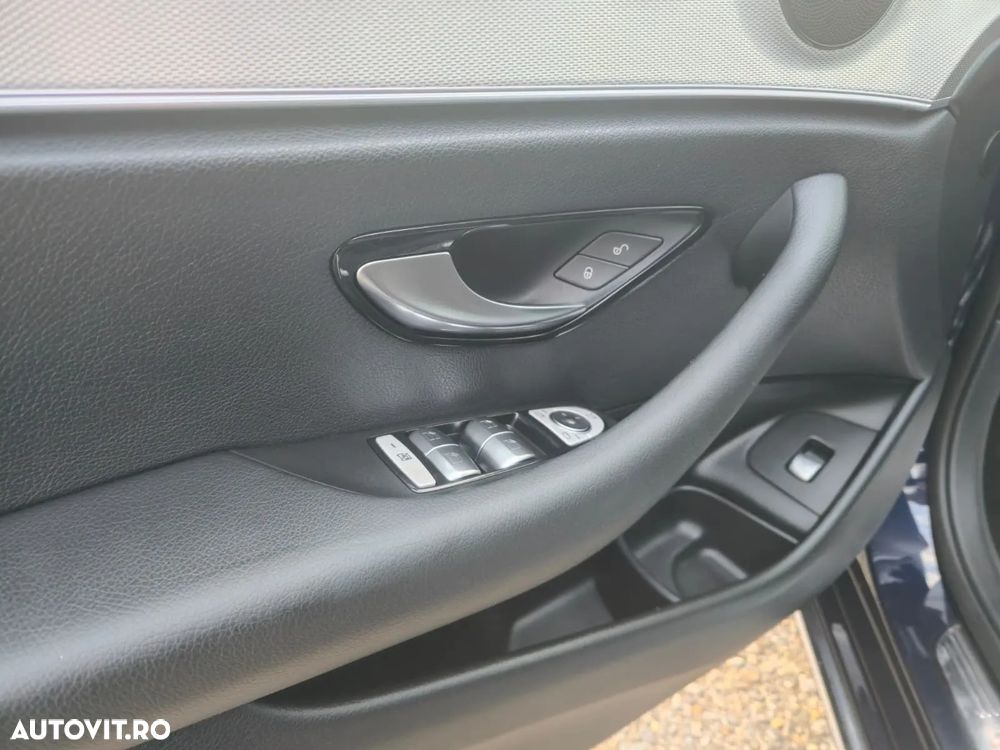 Mercedes-Benz E 200 d T-Modell Aut - 11