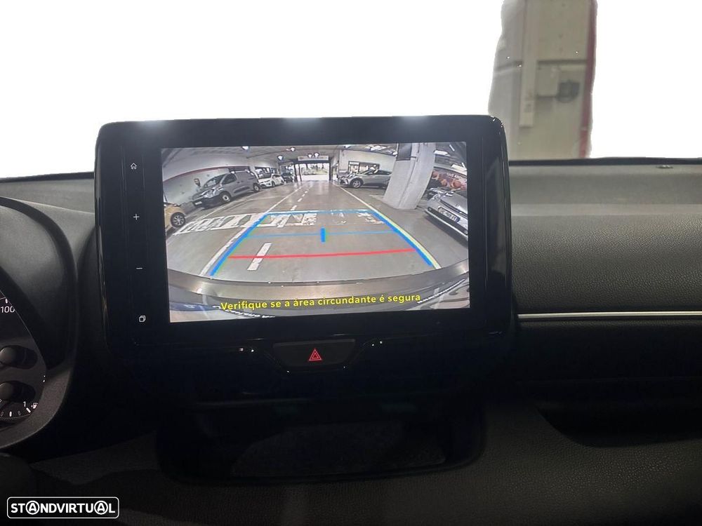 Toyota Yaris - 17