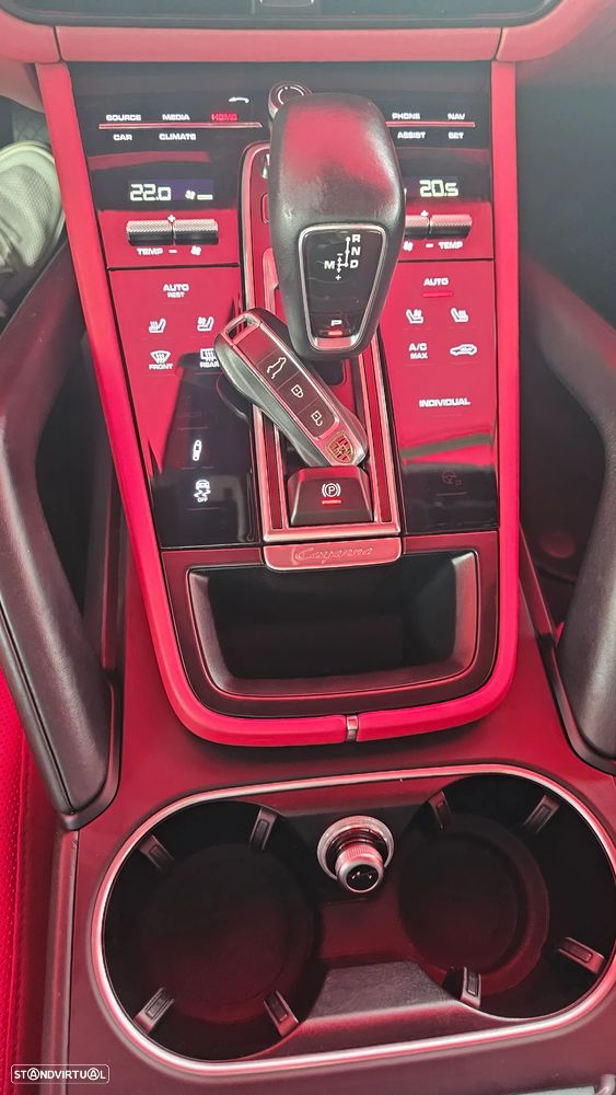 Porsche Cayenne Coupé E-Hybrid Tiptronic S - 28