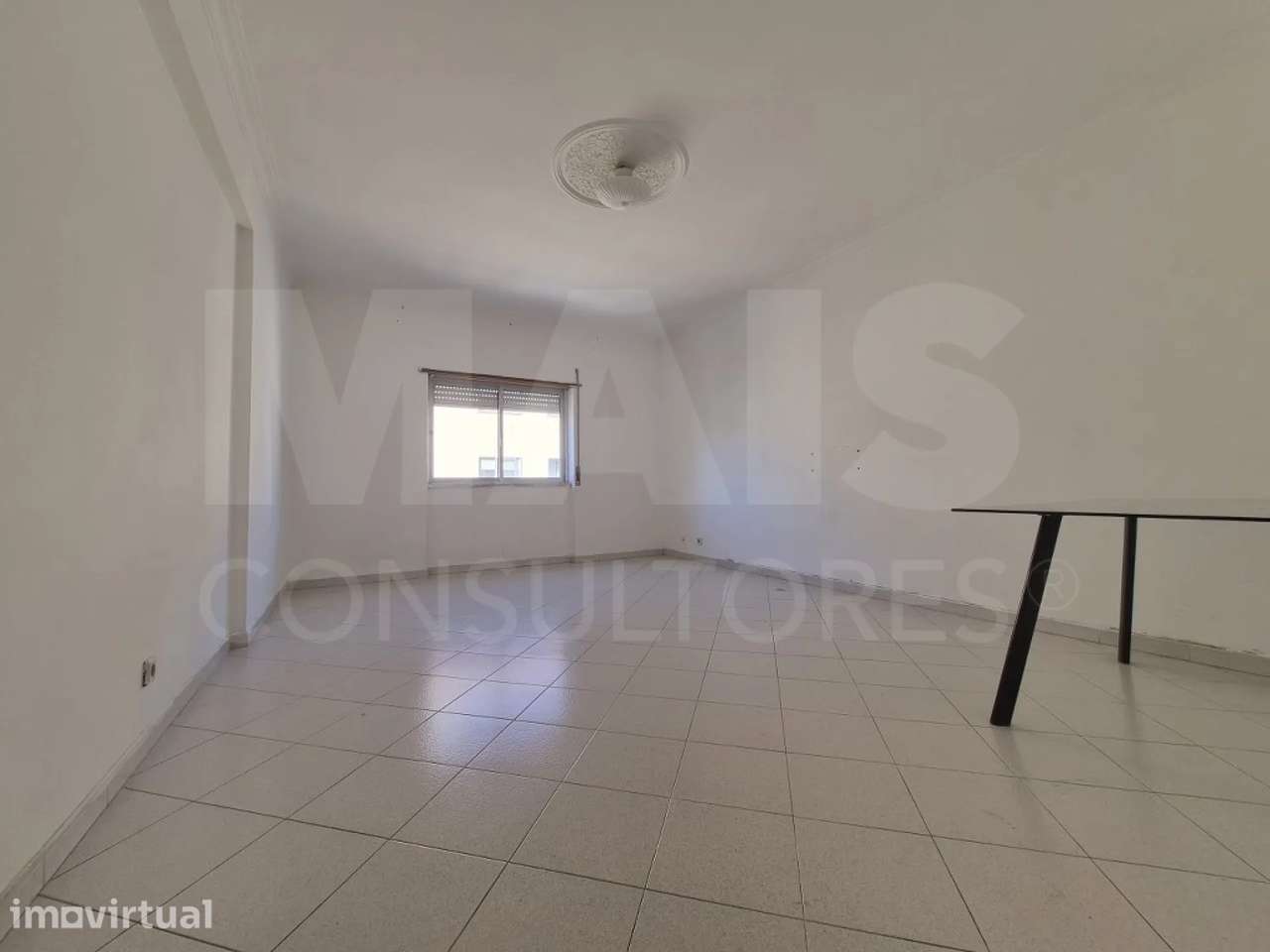 Apartamento de 3 Assoalhadas com Varanda na Serra da Mina - Grande imagem: 4/14