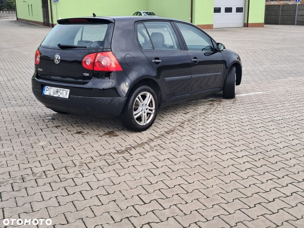 Volkswagen Golf - 3