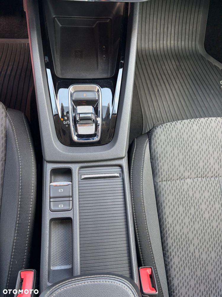 Skoda Octavia 2.0 TDI SCR Clever DSG - 12