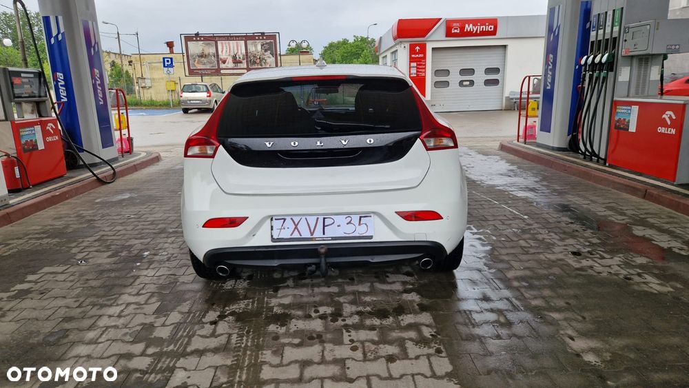 Volvo V40 D4 Summum - 4