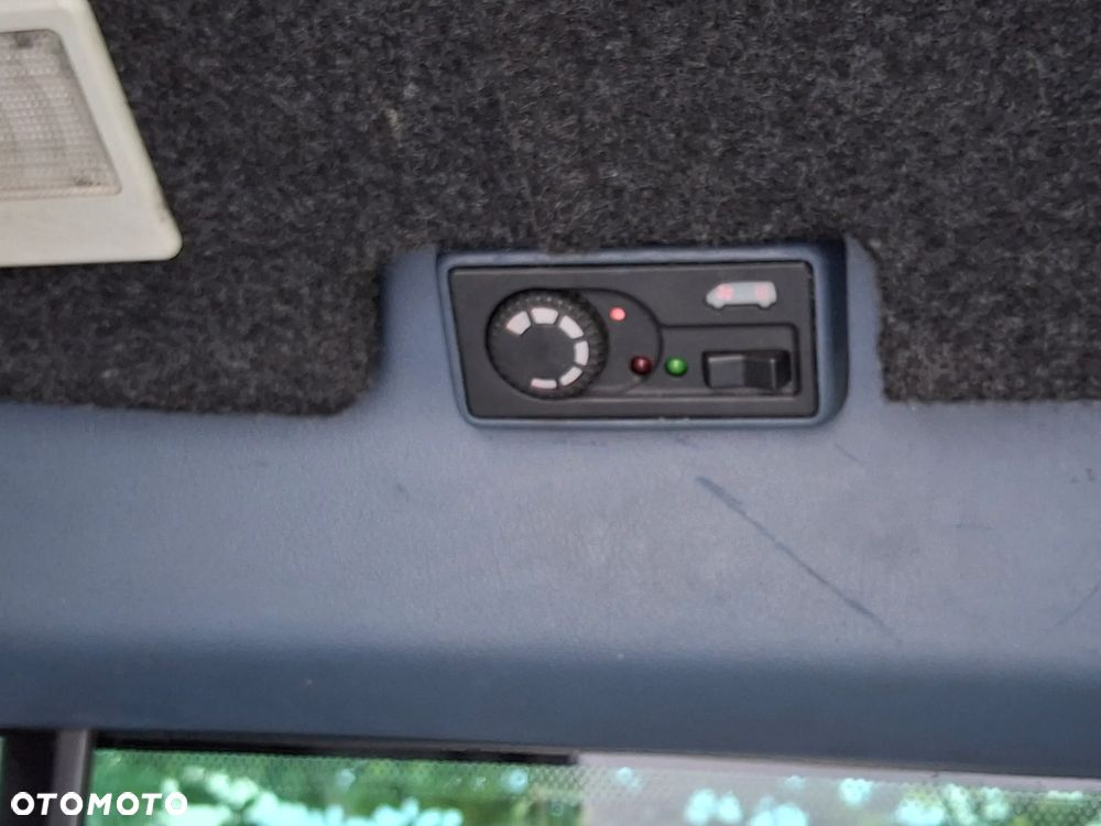 Volkswagen Transporter - 12
