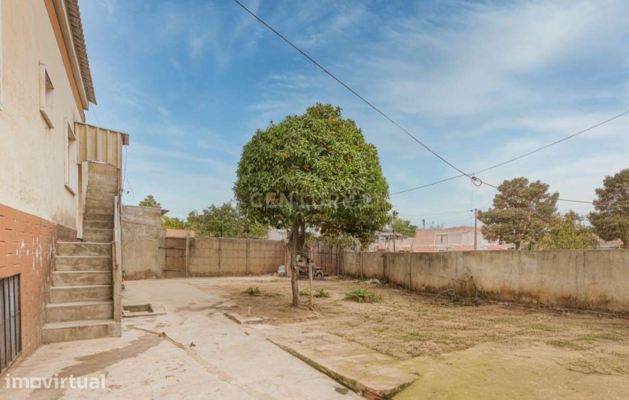 Quinta do Conde - Moradia Isolada de 3 assoalhadas para remodelação, c - Grande imagem: 3/13