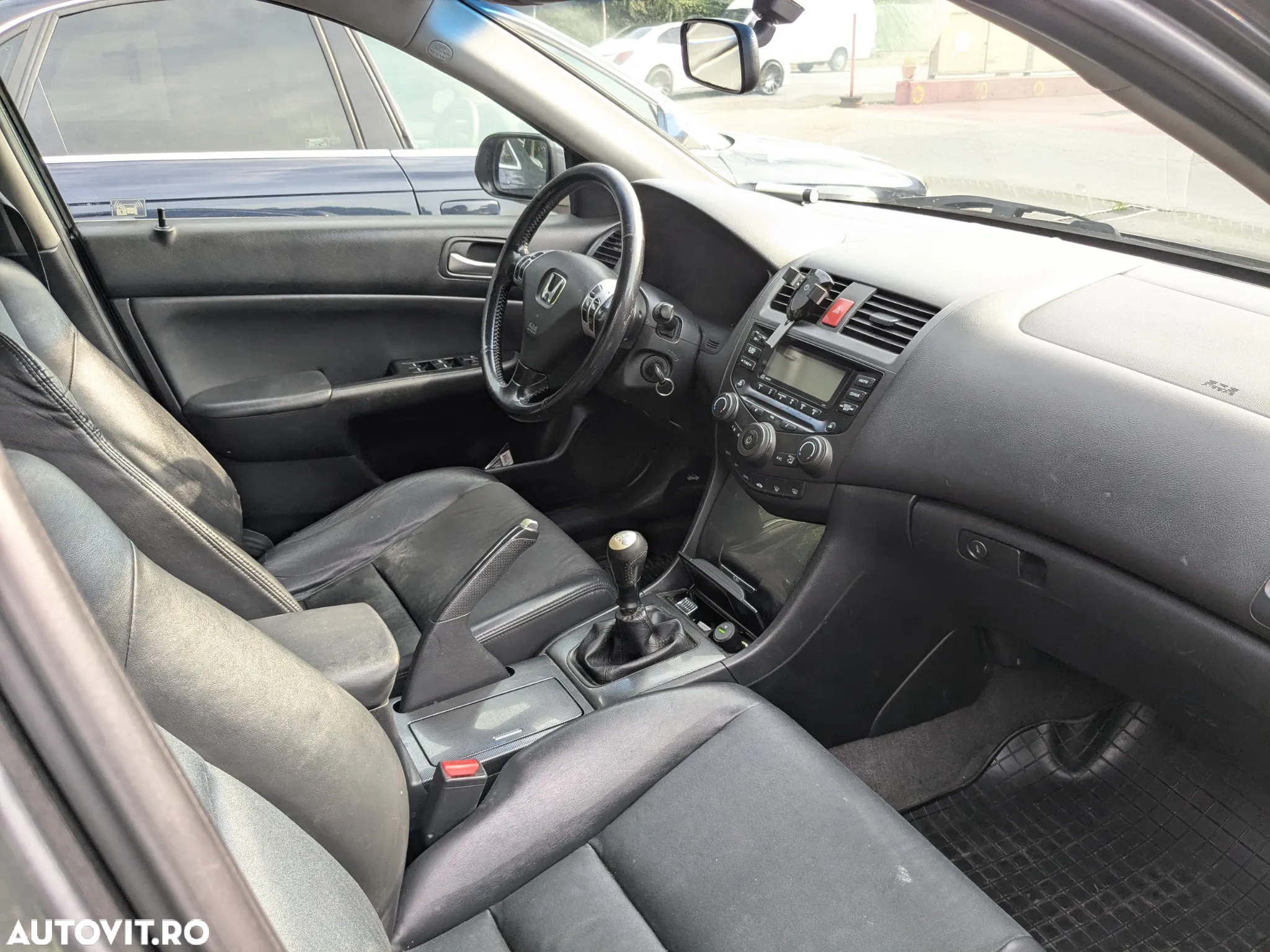 Honda Accord 2.2i-CTDi 4 Door Executive - 9