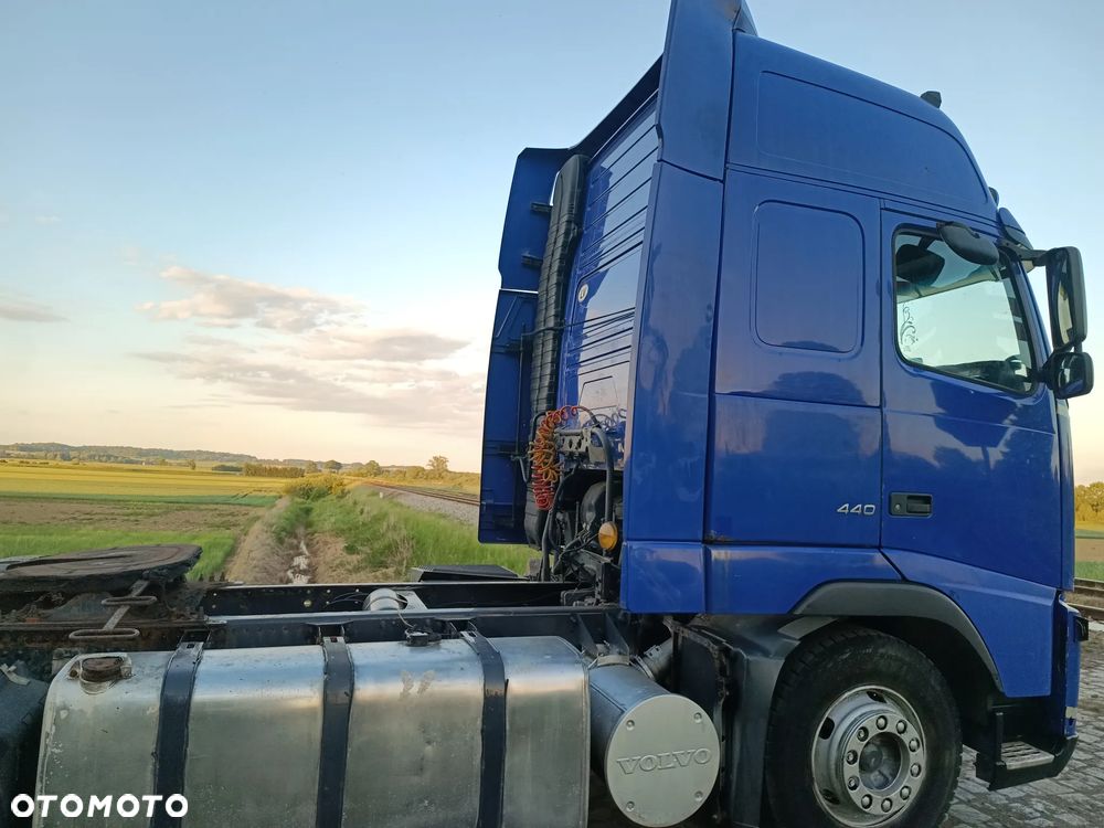 Volvo FH 440 STANDARD MANUAL LODÓWKA KLIMA - 35