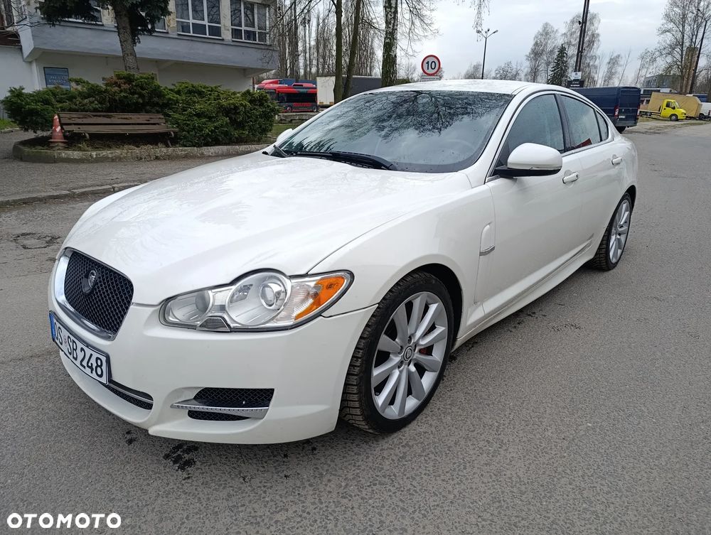 Jaguar XF 3.0 V6 S Luxury - 1