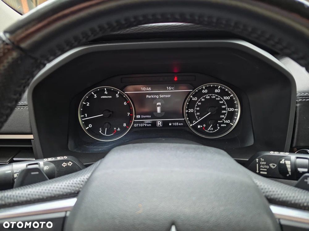 Mitsubishi Outlander - 19