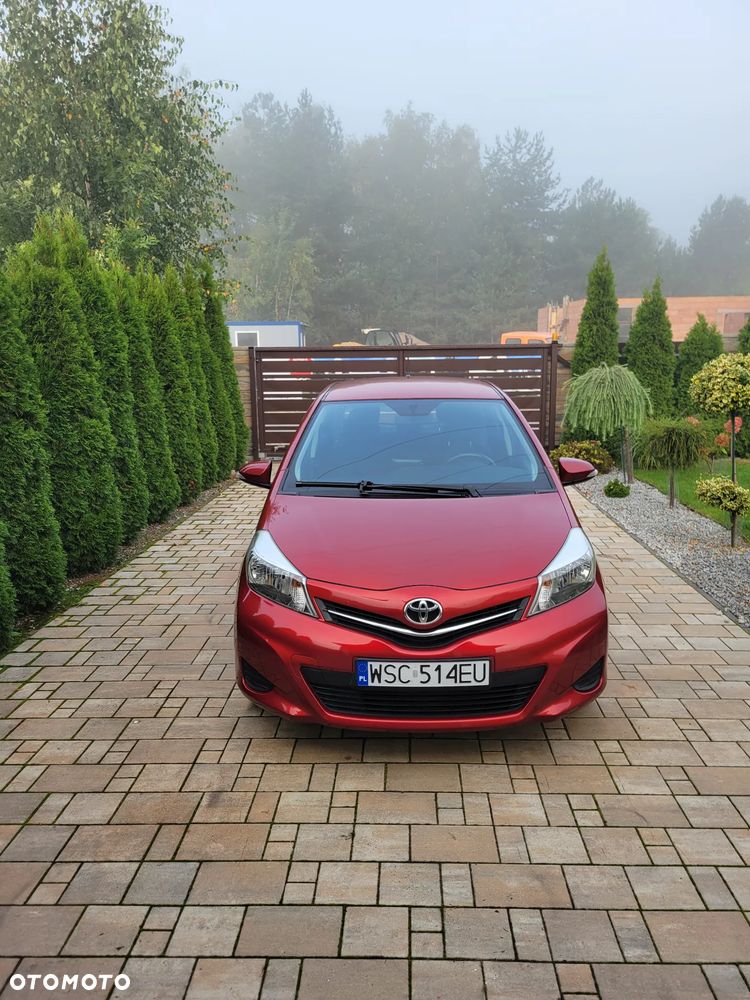 Toyota Yaris - 4