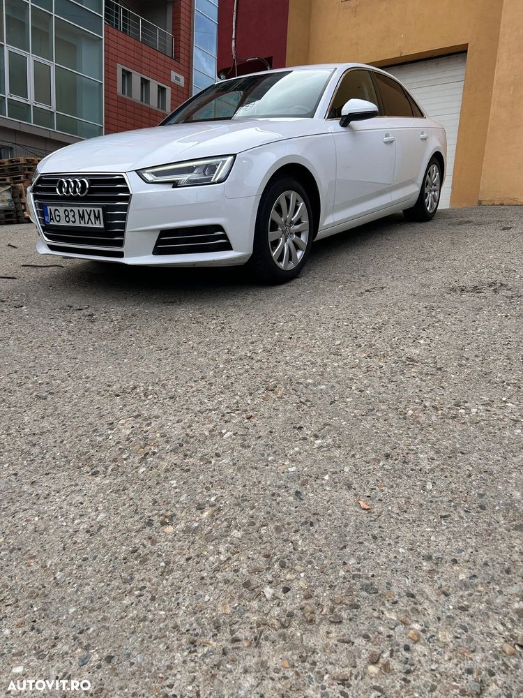 Audi A4 35 TFSI S tronic - 1