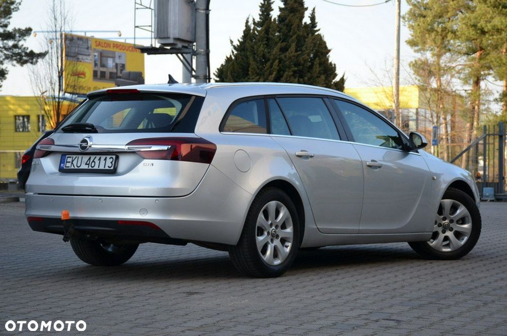 Opel Insignia - 12