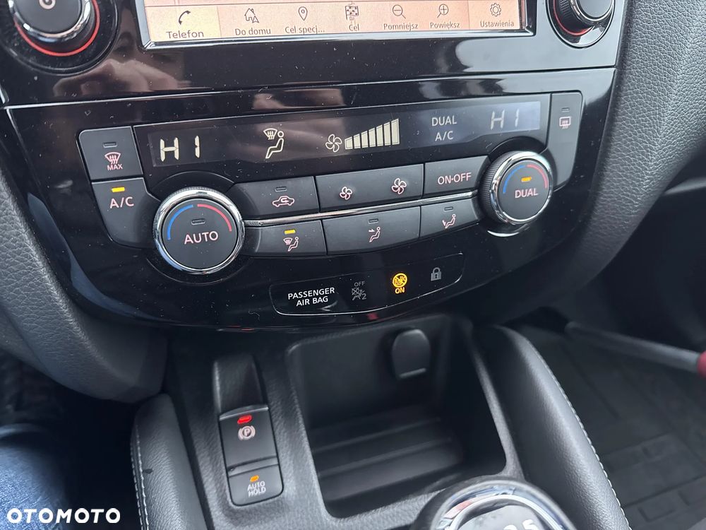 Nissan Qashqai 1.3 DIG-T ACENTA - 20