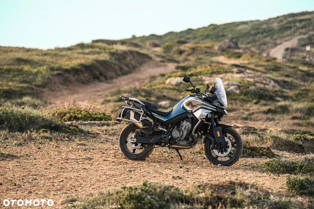 CFMoto 800MT Touring - 6