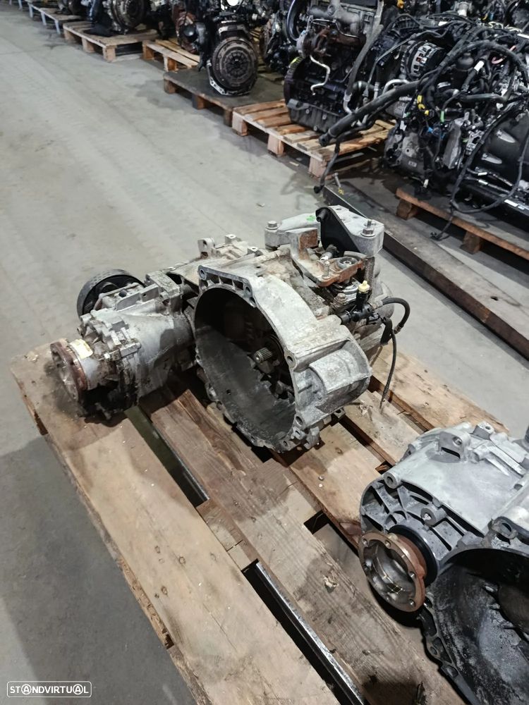 Caixa de velocidades VW Caddy 2.0 Tdi 4x4 REF: NFQ - 3