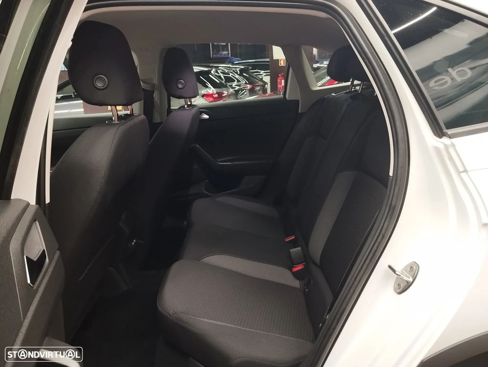 VW Taigo 1.0 TSI - 13