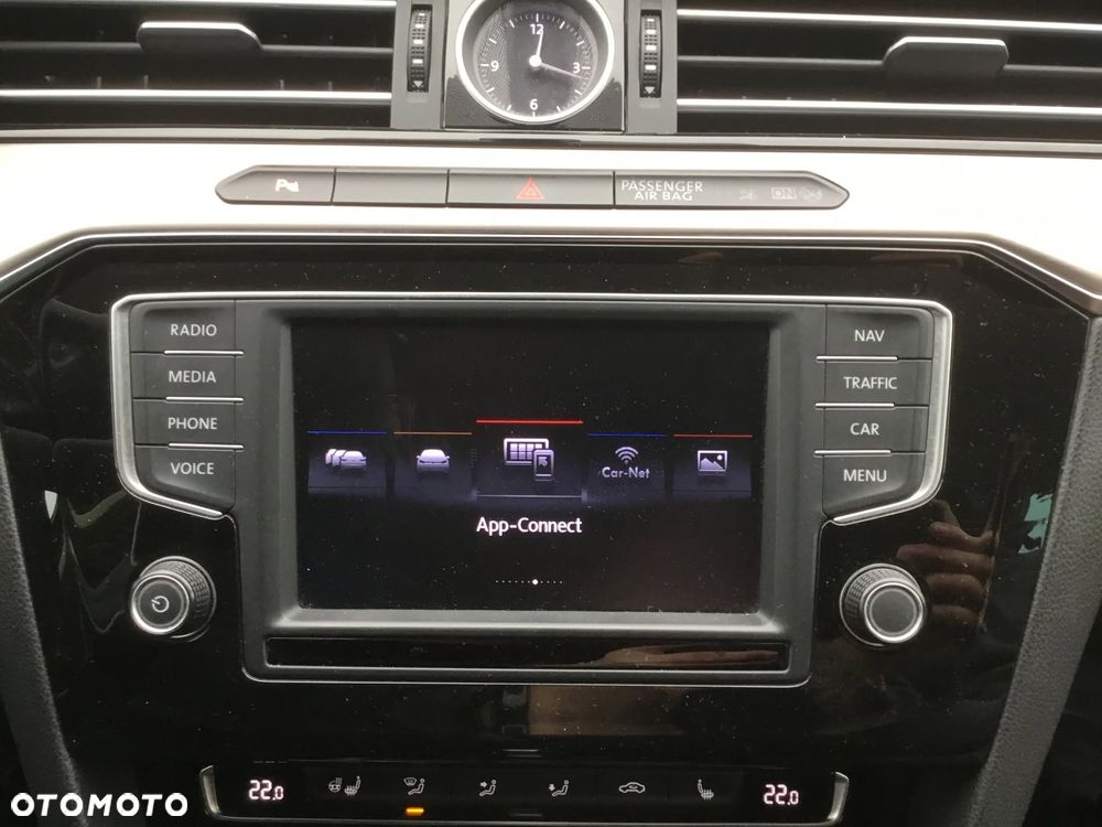 Volkswagen Passat 2.0 TDI SCR DSG Highline - 24