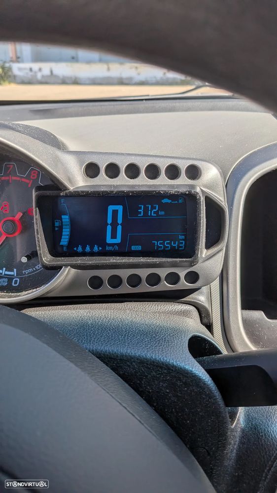 Chevrolet Aveo - 3