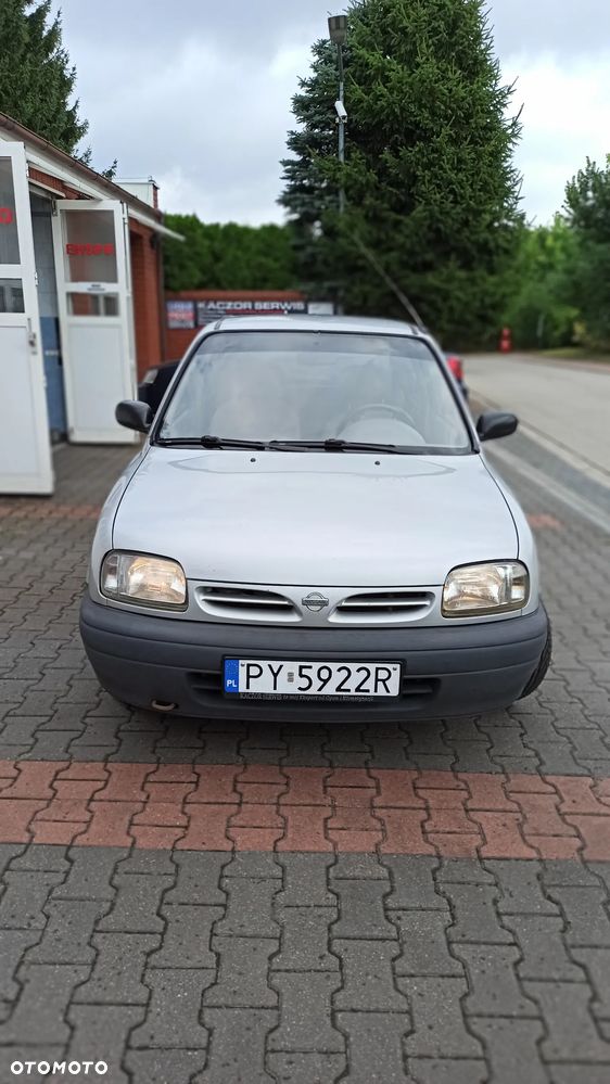 Nissan Micra 1.0 LX - 12