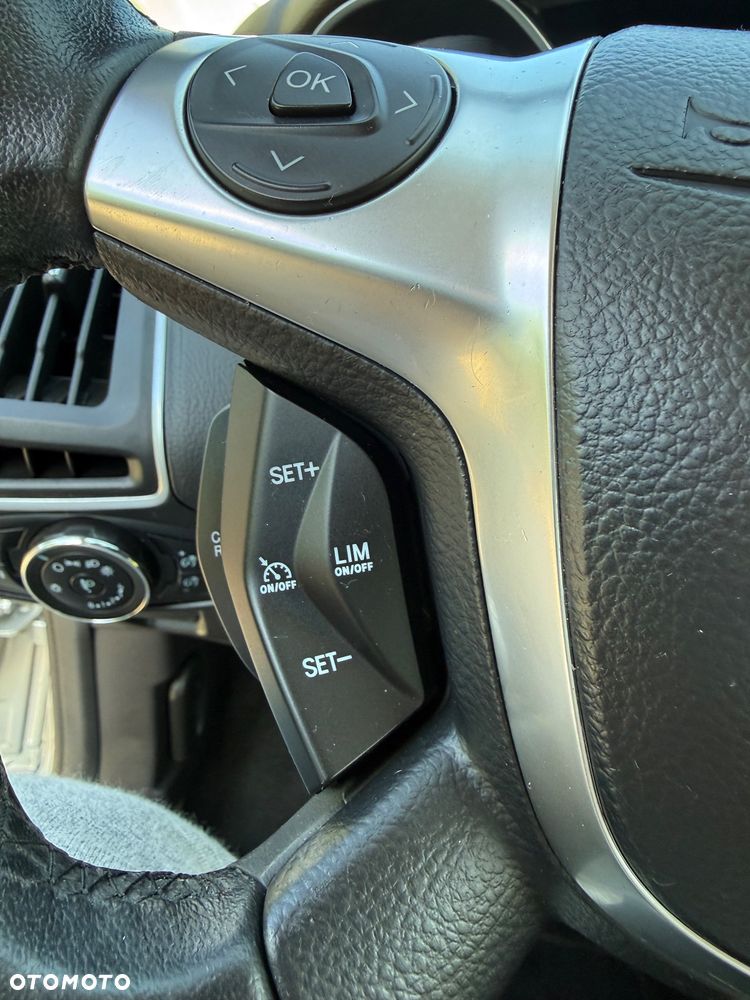 Ford Focus 1.0 EcoBoost Titanium - 16
