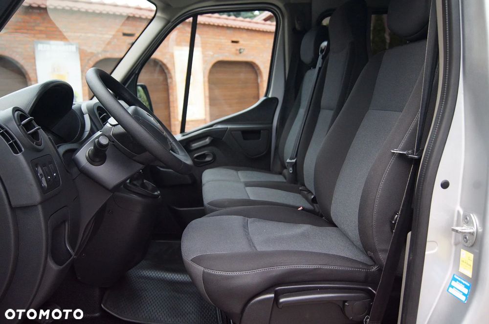 Renault Master - 15