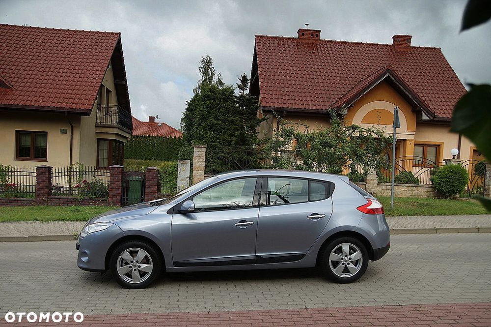 Renault Megane 1.6 16V 110 Dynamique - 4