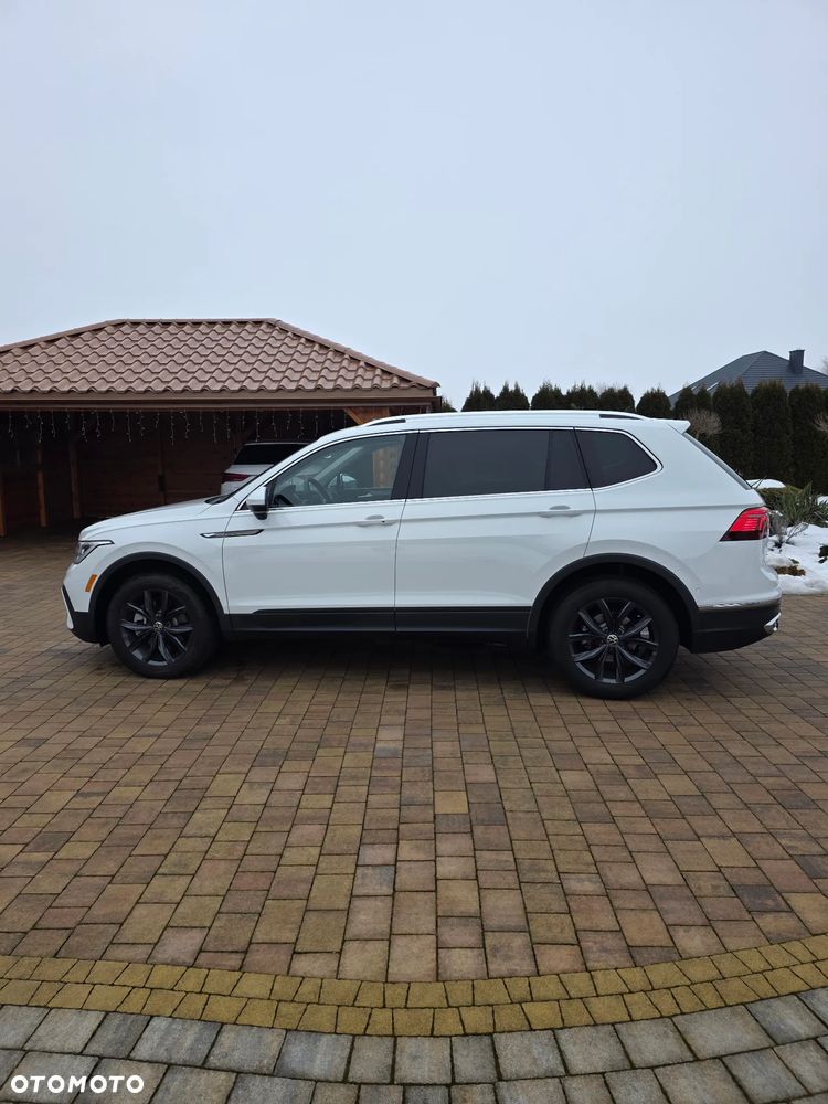 Volkswagen Tiguan Allspace - 10