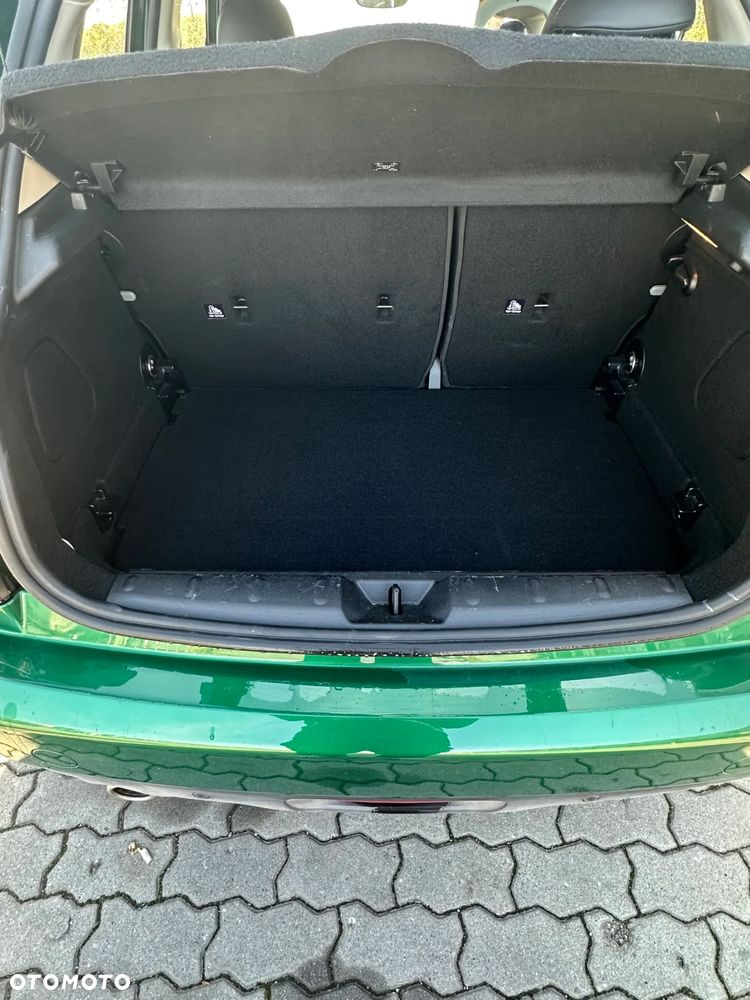 MINI Cooper Standard - 11