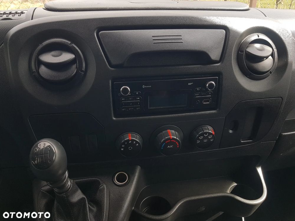 Renault MASTER KONTENER 8EP 4,21x2,23x2,22 KLIMA KRAJOWY MANUAL  6-BIEGÓW - 9