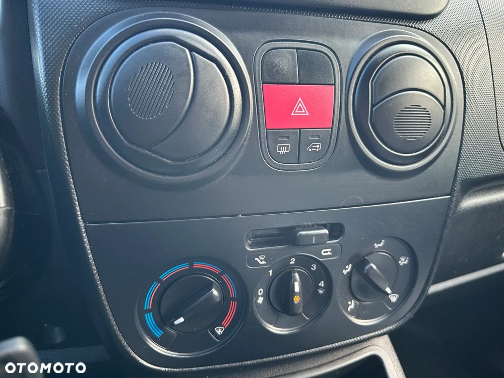 Fiat Fiorino Kombi 8V SX - 26