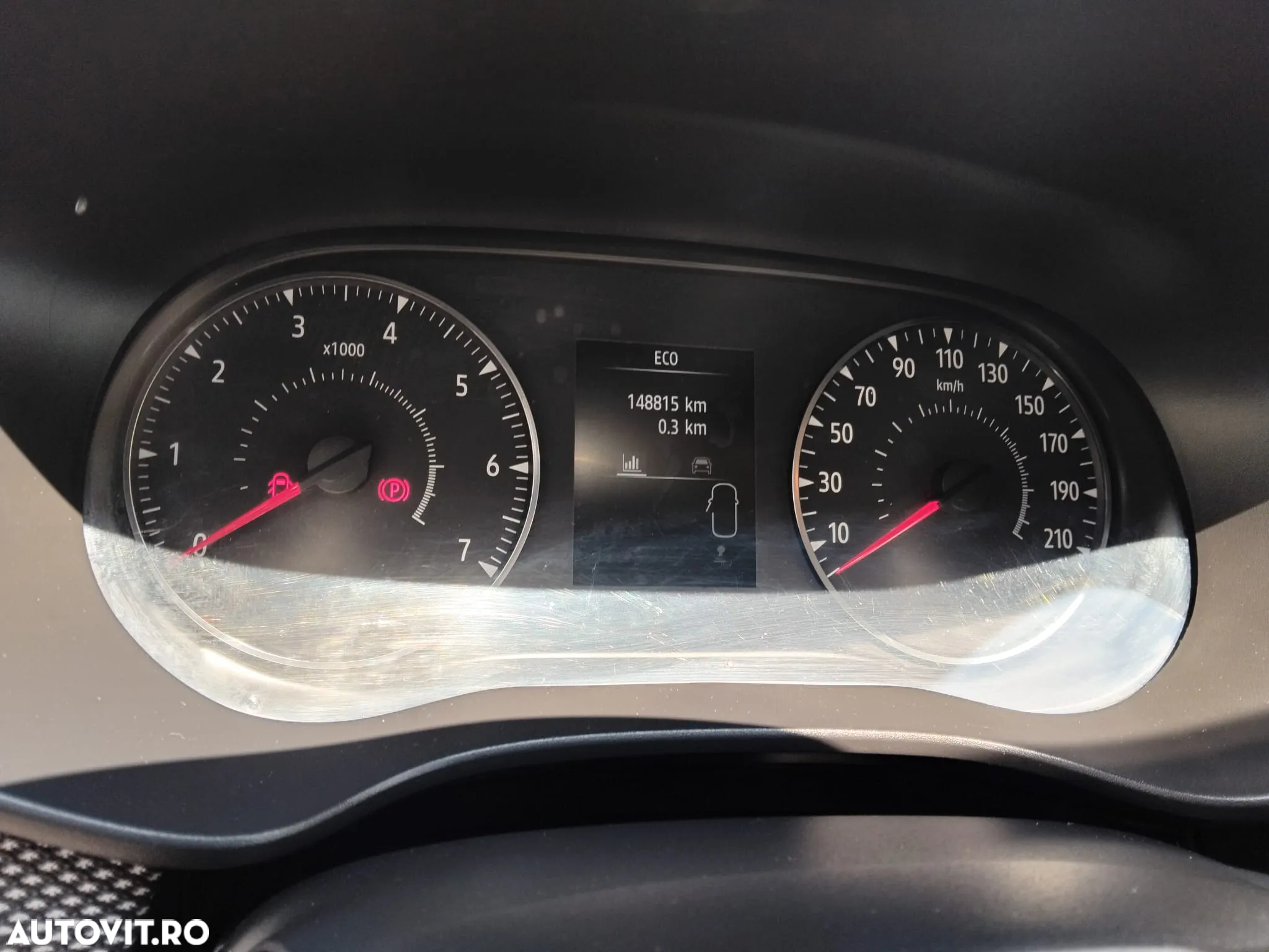 Dacia Logan TCe 90 MT6 Comfort - 5