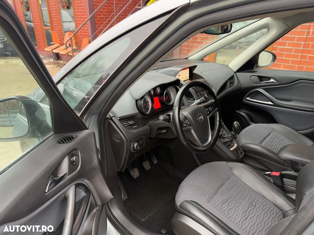 Opel Zafira 1.6 CNG Turbo Cosmo - 10