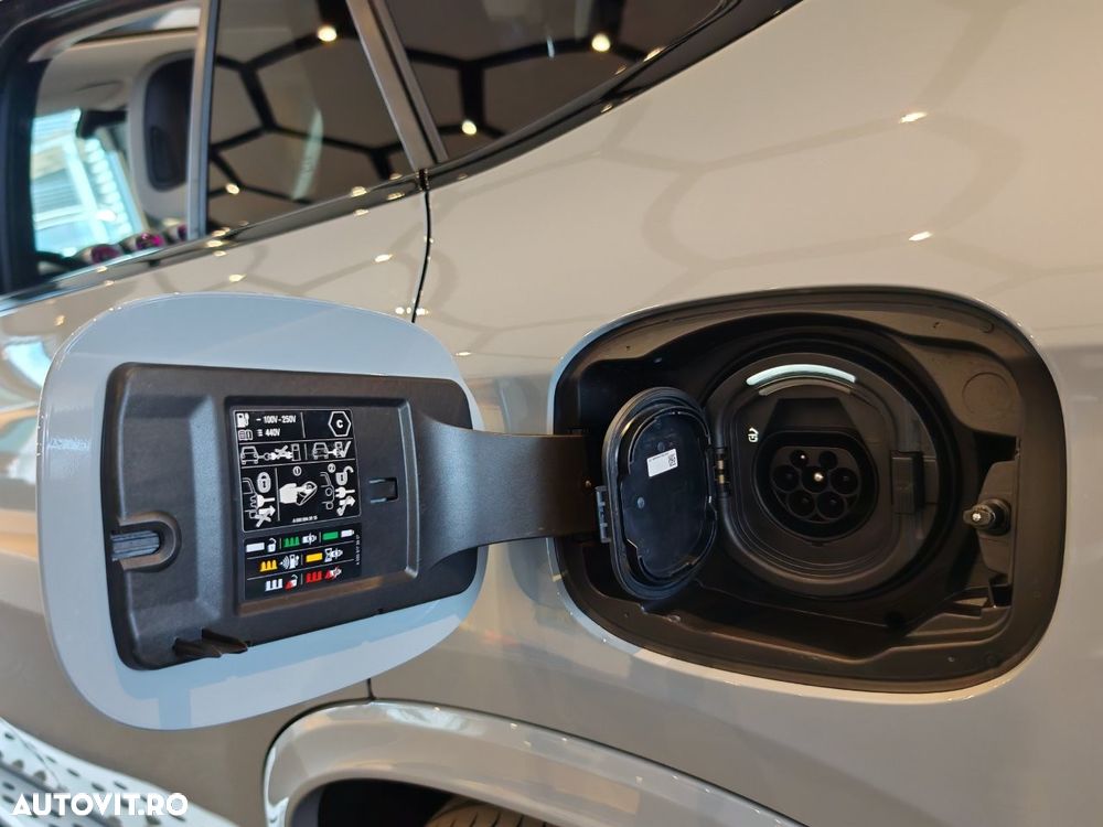 Mercedes-Benz GLC 300 e 4Matic 9G-TRONIC Edition AMG Line - 13