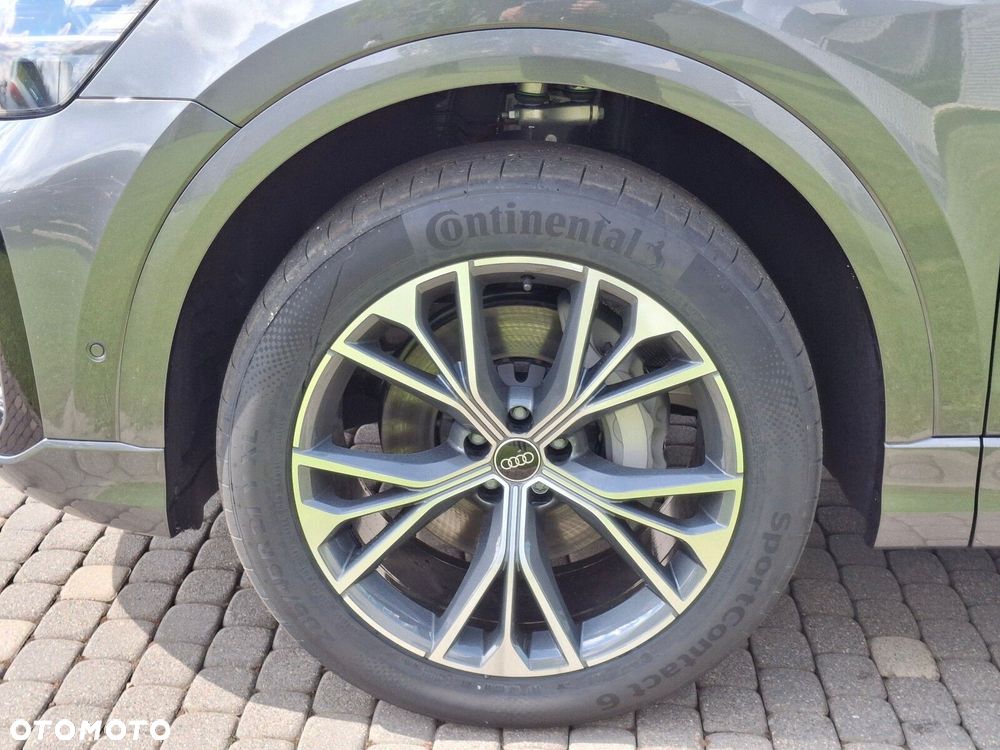 Audi Q8 - 9