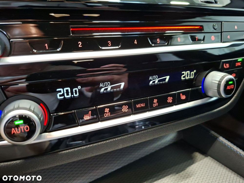 BMW Seria 5 - 21