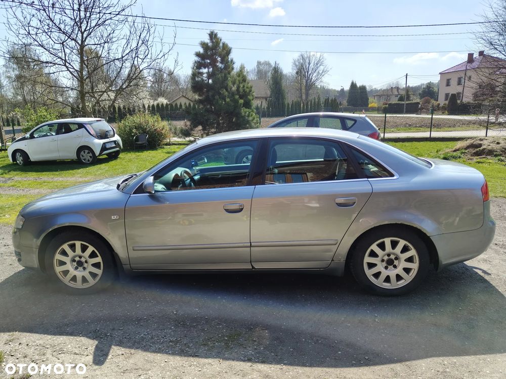Audi A4 Limousine 1.8T - 4