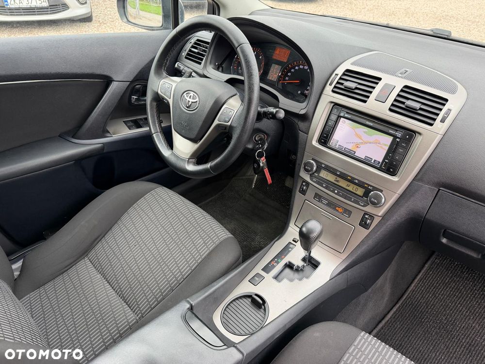 Toyota Avensis 2.2 D-4D Automatik Comfort - 7