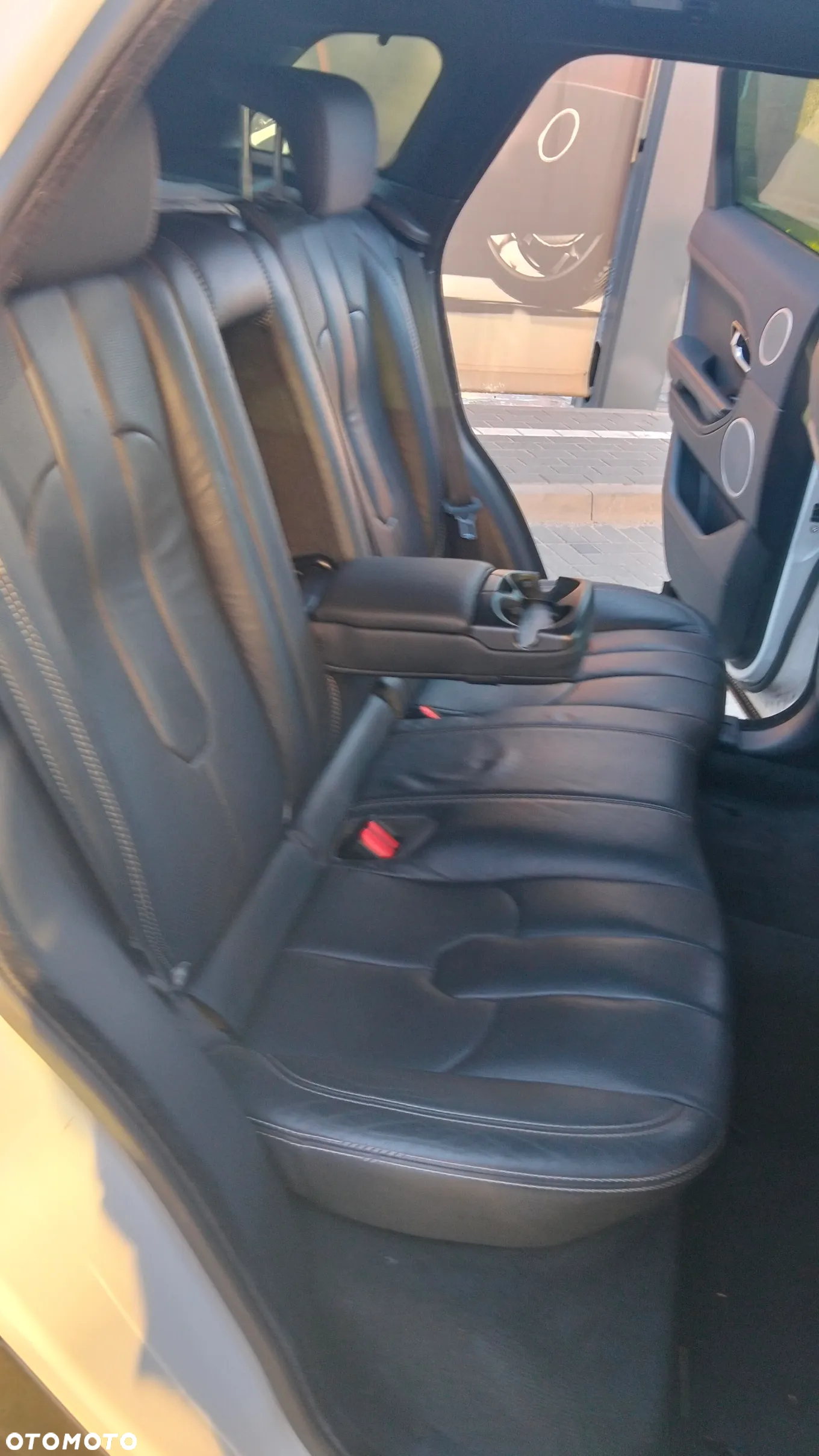 Land Rover Range Rover Evoque - 35
