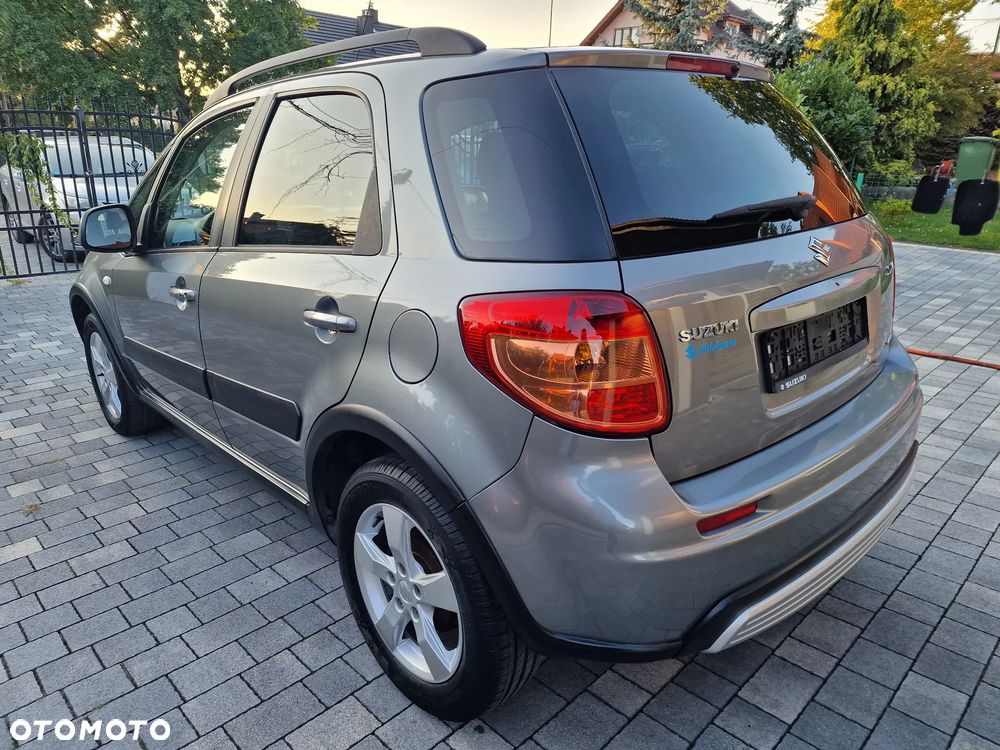 Suzuki SX4 1.6 VVT 4x4 Comfort - 8
