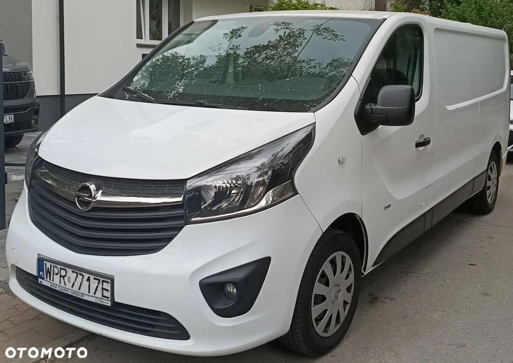 Opel Vivaro - 1