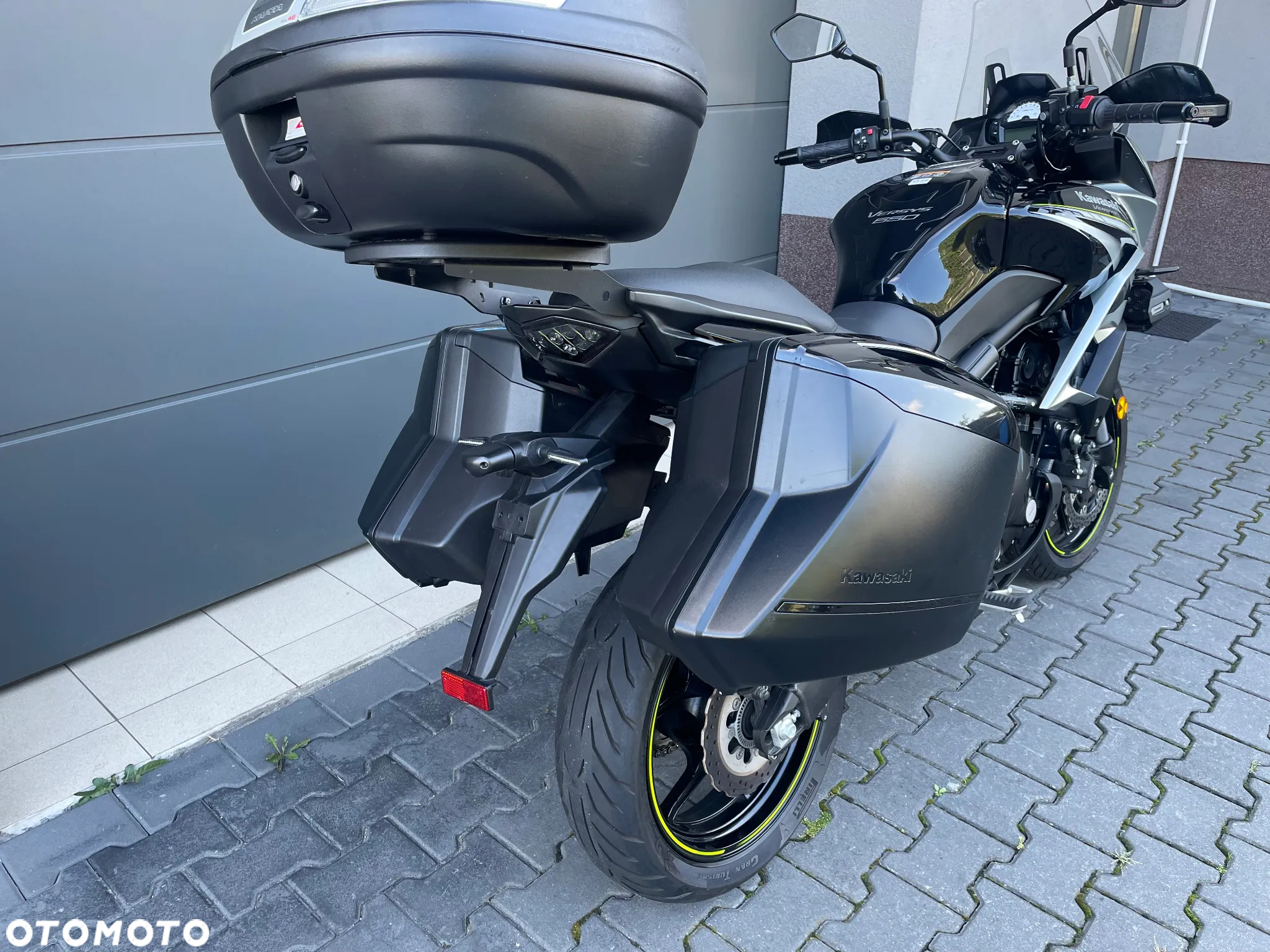 Kawasaki Versys 650 - 3