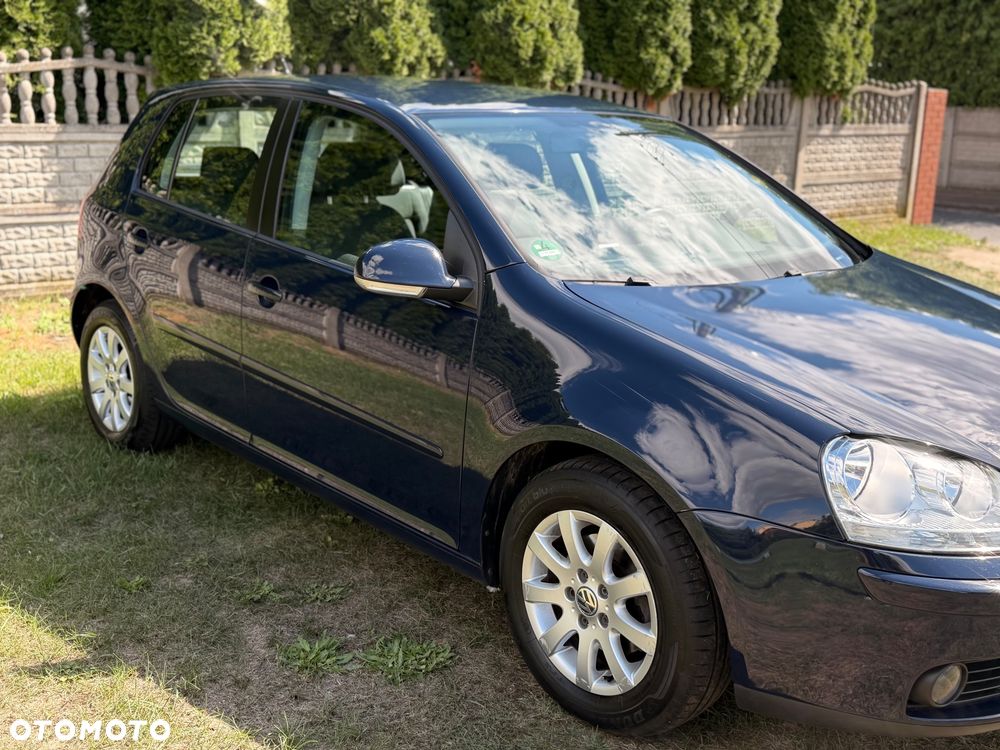 Volkswagen Golf - 4