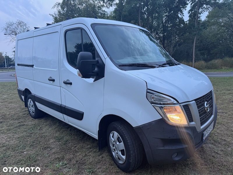 Nissan NV400 - 17