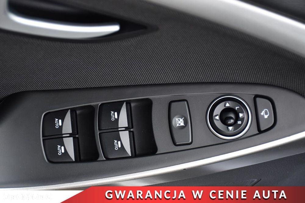 Hyundai i30 1.6 CRDi Fifa World Cup Edition - 20