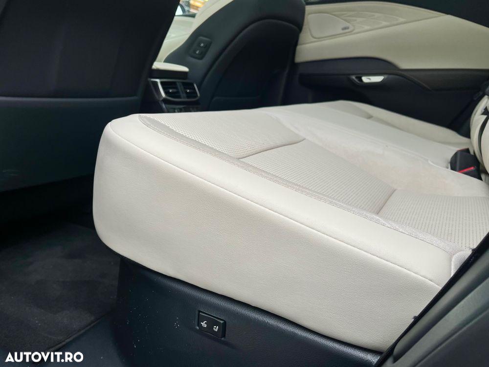 Lexus Seria RX 450h+ E-Four PHEV Luxury - 35