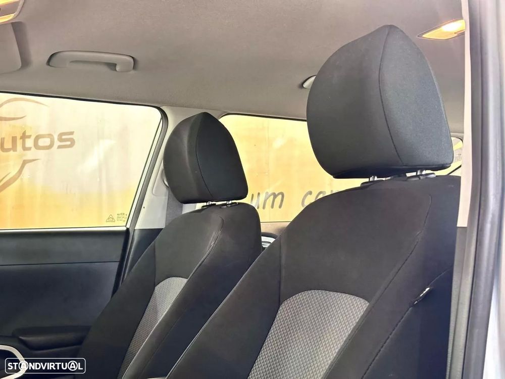 Kia e-Soul 64kWh - 10