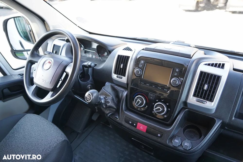 Iveco DUCATO / 2.3 160 / TABLĂ METALICĂ / MTA: 3500 KG / 2019 / MANUALĂ / - 28