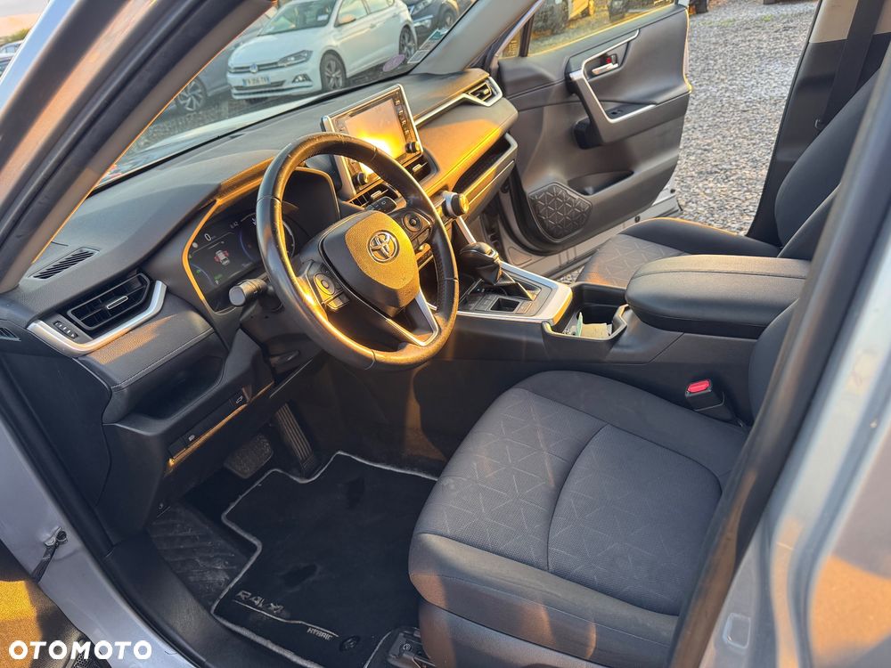 Toyota RAV4 2.5 Hybrid Comfort 4x2 - 11